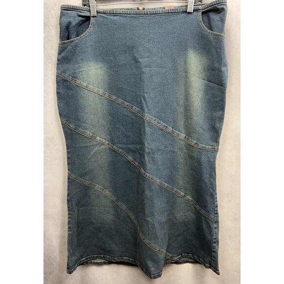 Vintage Me & You Maxi Jean Skirt Size 1X Rise Flared Hippie Cowgirl Boho Y2K 90s - Picture 1 of 10